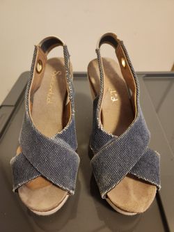 Splendid - ESPADRILLE WEDGES $20 OBO