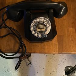 Vintage Mono Phone 