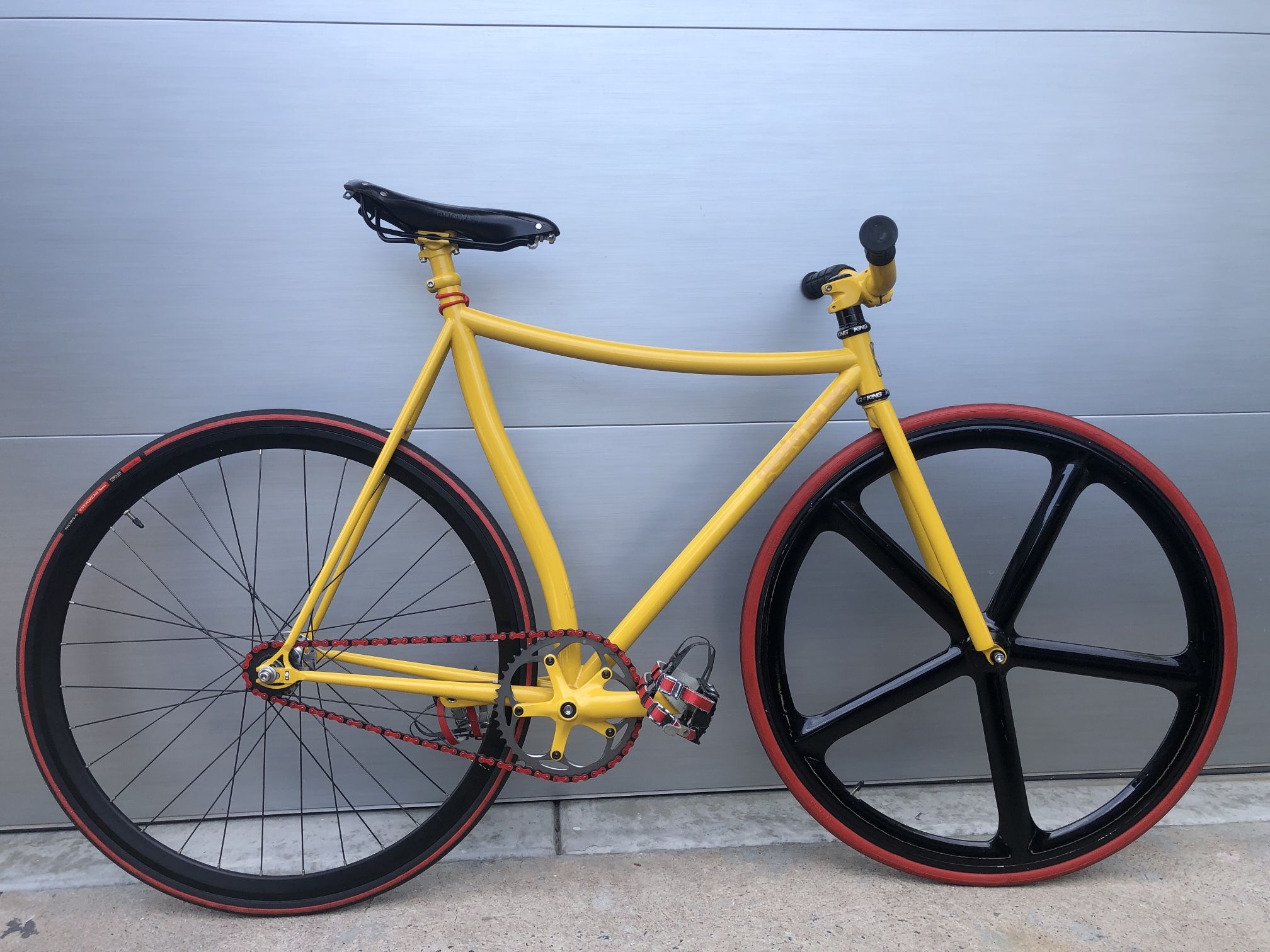 GEEKHOUSE CUSTOM FIXED GEAR BICYCLE