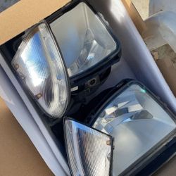 Ram Rt Puddle Turn Signal Lights And Fog Lights