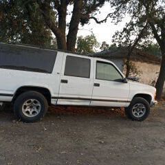 For Parts 1998 CHEVY Suburban