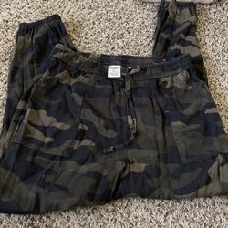 Victoria’s Secret Camo Pants