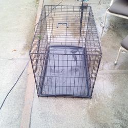 Extra Large/ Large Dog Kennel