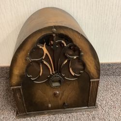 Antique Radio