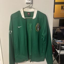 Mexico 2006 Nike World Cup Jacket (rare)  Size S 