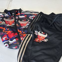 ADIDAS;  SET ;  MULTICOLOR BULL GRAPHIC TRACK SUIT SUZE M