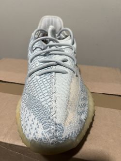 Yeezy 350  Cloud White 