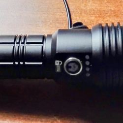 Kodiak 15000 Lumen Rechargeable Tactical Flashlight & Powerbank