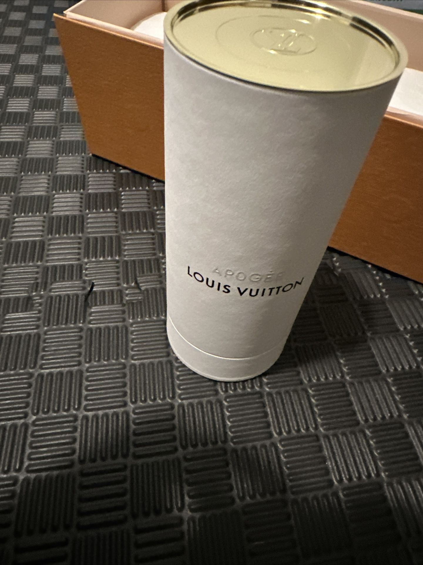 louis vuitton Perfume apogee 100ml for Sale in Chino Hills, CA