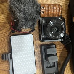 SONY ZV-E10 4k camera with accessories