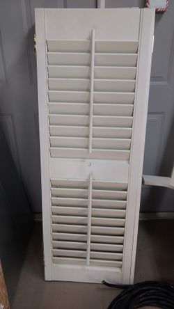 Plantation shutters
