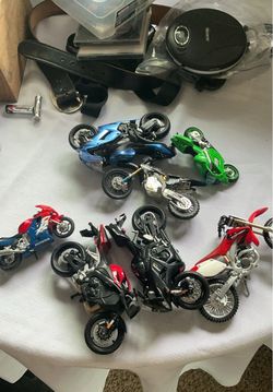 Die cast bikes