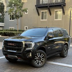 2022 GMC Yukon
