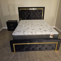Brand NEW 7 Pcs Bedroom Set Includes Queen Bed, 1 Night Stand, Dresser, Mirror, Chest & Matt Set $1299