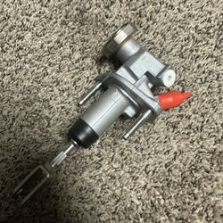 infiniti g37s coupe clutch master cylinder