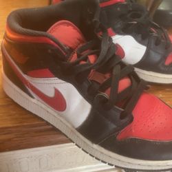Red Jordans Size 5 Y 