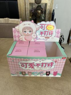 Nommi Loveliness Never Ends