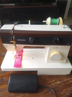 SINGER SEWIG MACHINE