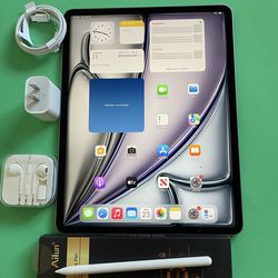 Apple IPad Air 13” (Liquid Retina Display / M2 chip / 2024  model) 128GB with Pen, keyboard & Accessories