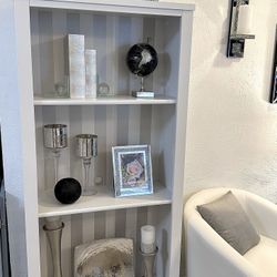 Custom Upcycled White & Stripe Bookcases – Matching Set of 2hjnb0