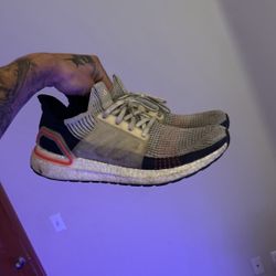 Adidas Boosts Size 11