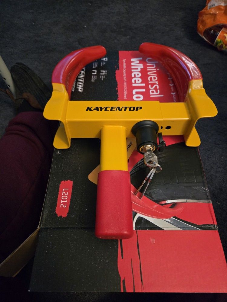 Brand New Wheel Lock $15 Firm