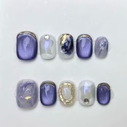 Press on nails