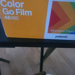Polaroid Color Go Film 48