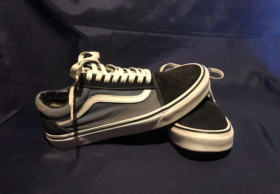 Mens 7.5 Vans Blue Black Skate Sneakers
