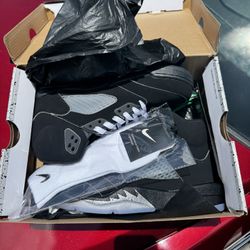 Jordan 5 Metallic 