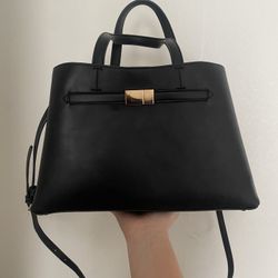 Hand bag