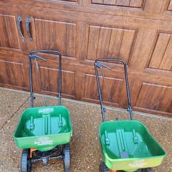 *** SCOTTS GRASS SEED SPREADERS ***
