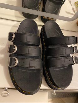 Dr.Marten’s platform sandals