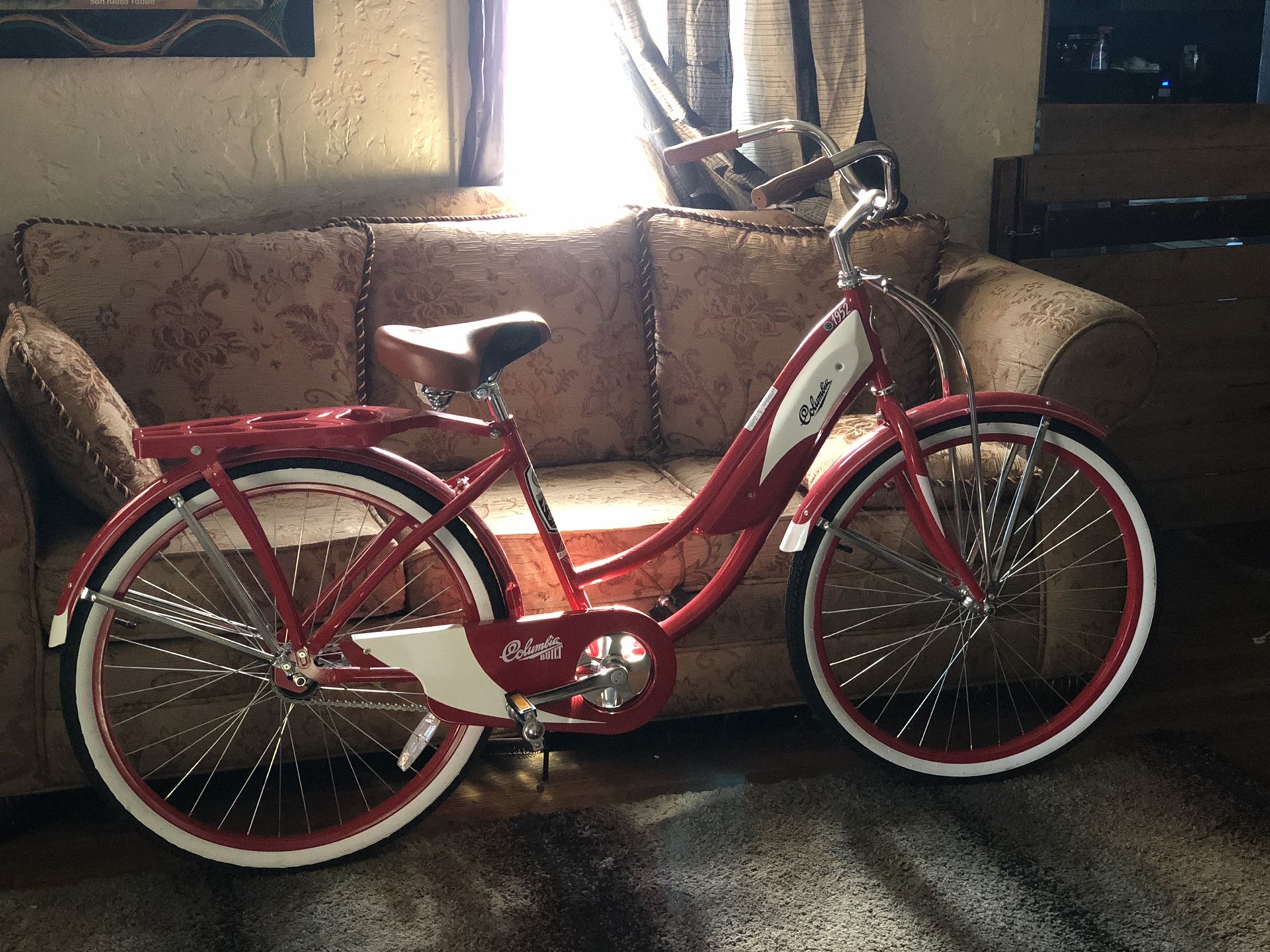 Women’s Columbia 1952 bicycle cruiser (Red/White) 26”