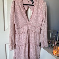 Women’s Pink Open Back Dress Size large 