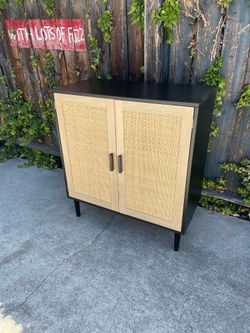 Brand NEW Sideboard Buffet  Bar Console Cabinet