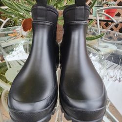 WOMEN'S RAIN BOOTS