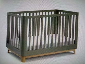Unique crib turns into toddler bed…..NEW