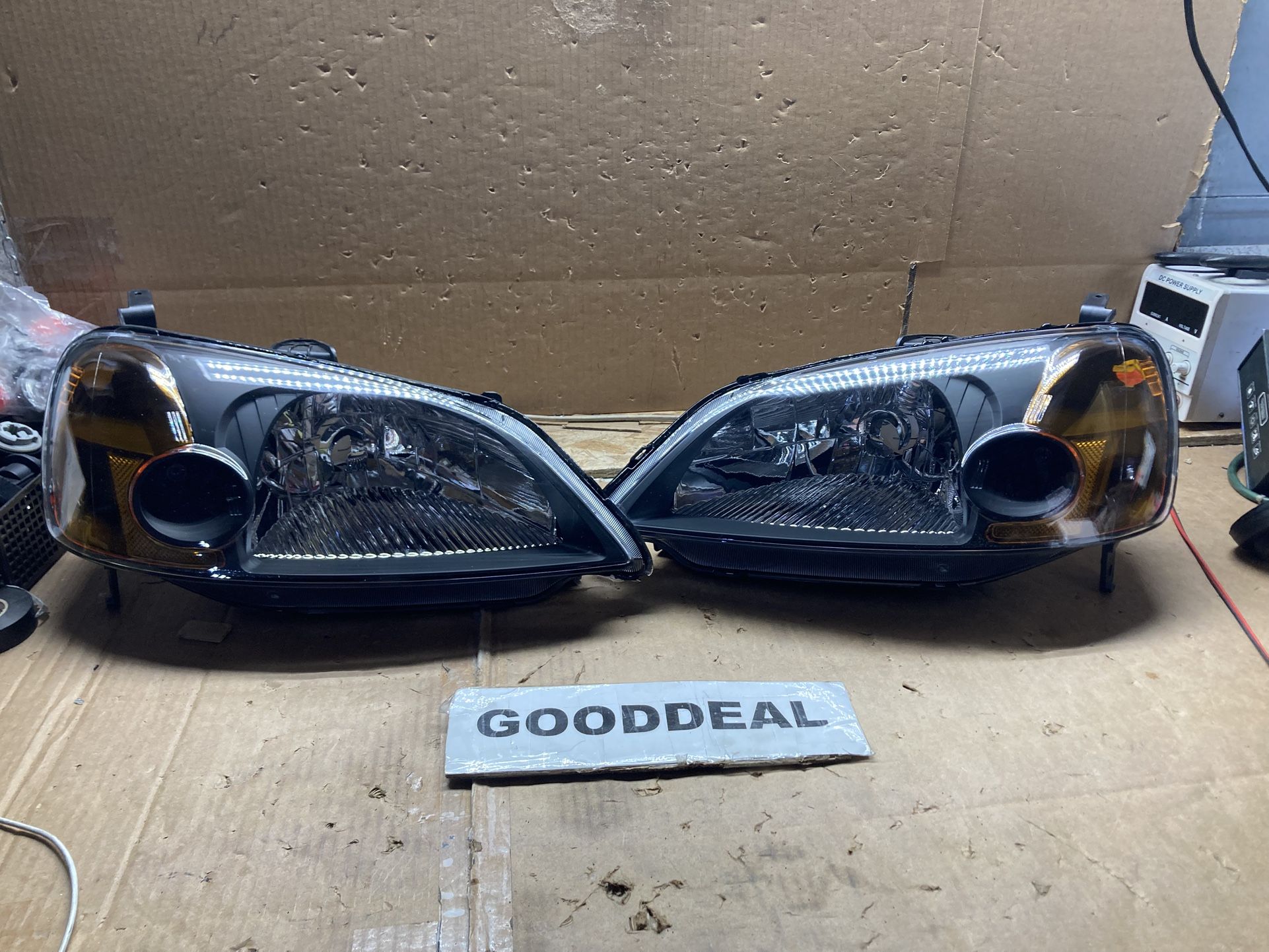 Smoked Headlight Assembly Pair For 2001-2003 Honda Civic LX/DX/EX – Chrome Housing, Amber Reflector, Awesomecarparts