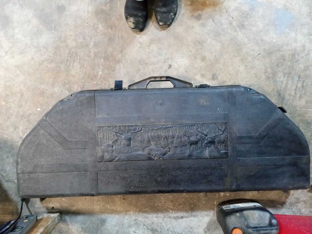 Hard Shell Bow Case