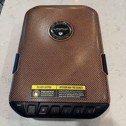 Vaultek Cigar Humidor Travel Case