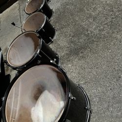 Drums 