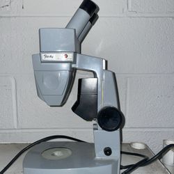 Microscope 