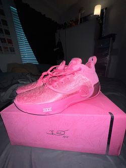 Way Of Wade 12’s LUX Pink Aape x Li ning Size 11