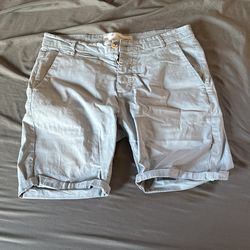 YOUNGLA Khaki Shorts Light Blue