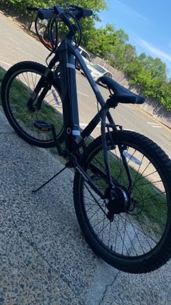 E-Bike Hyper Mountain Bike