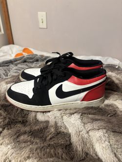 Air Jordan 1 Low - Size 10.5 - Worn Twice