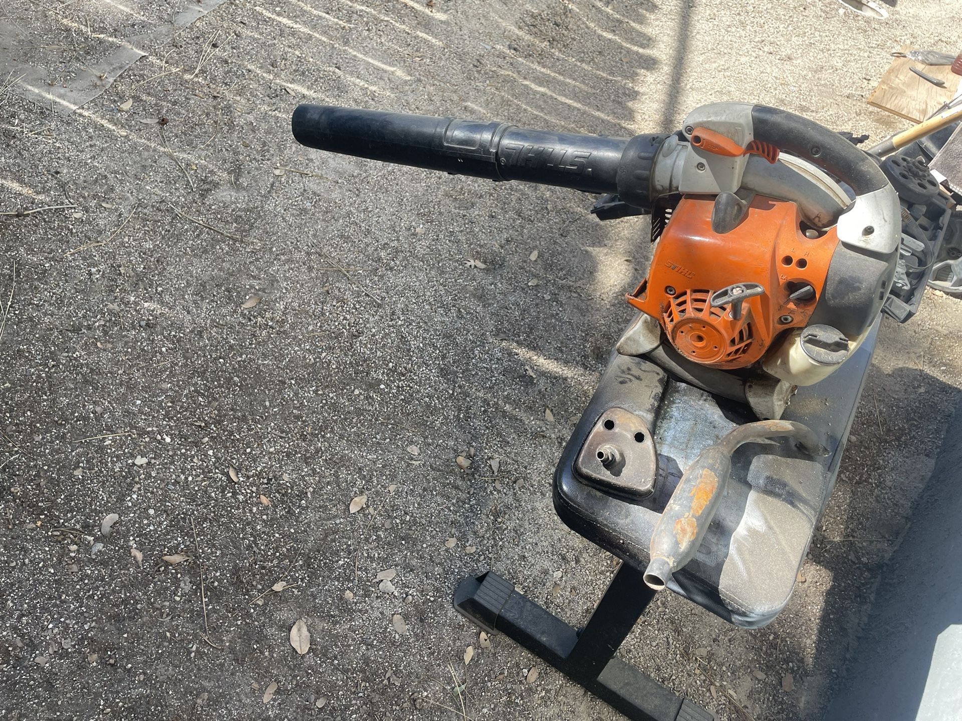 Sthil Gas Powered Leaf Blower