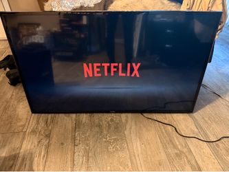 Samsung 48in SMART TV
