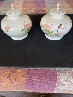 Like New Vintage Takahashi Oil Lamp Set